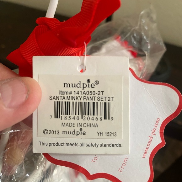 New With Tags Mudpie Santa Minky Pant set size 2T - Picture 13 of 14